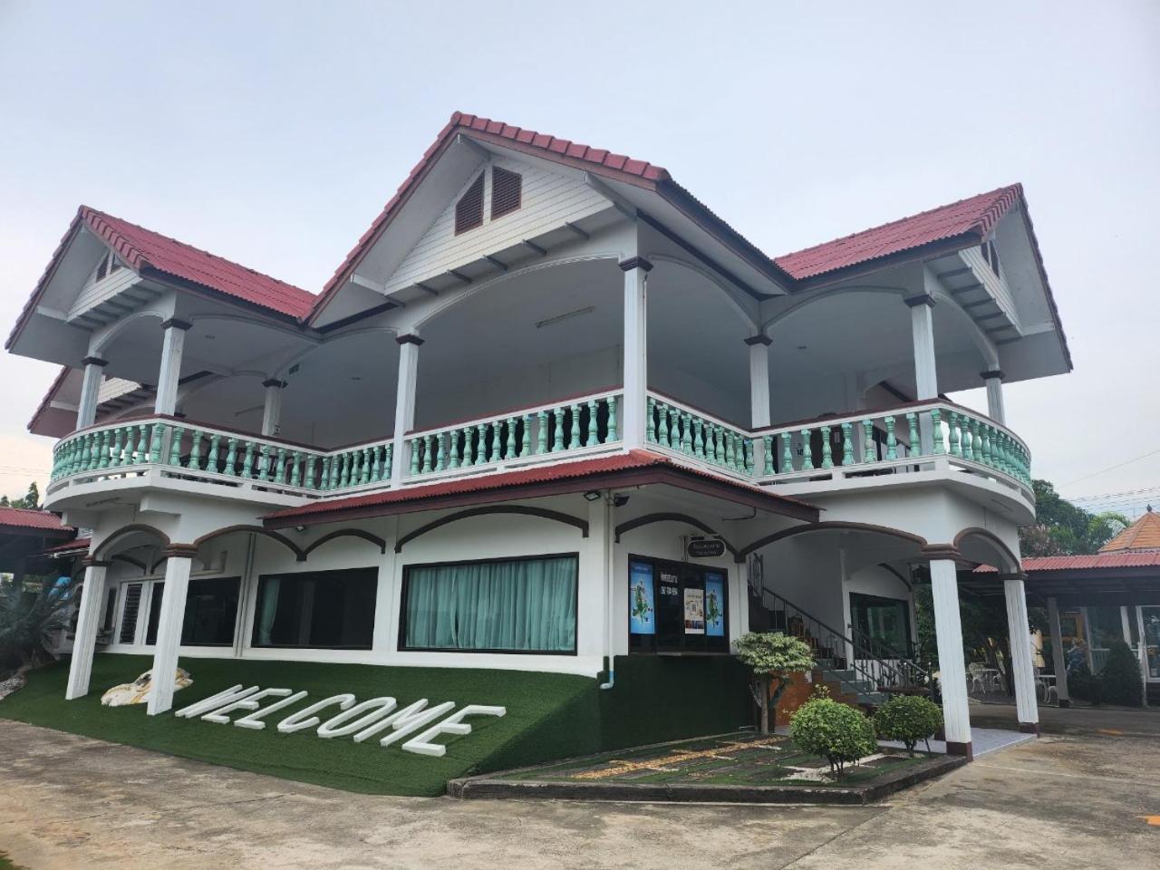 Beach Box At Pran Sam Roi Yot Exterior photo