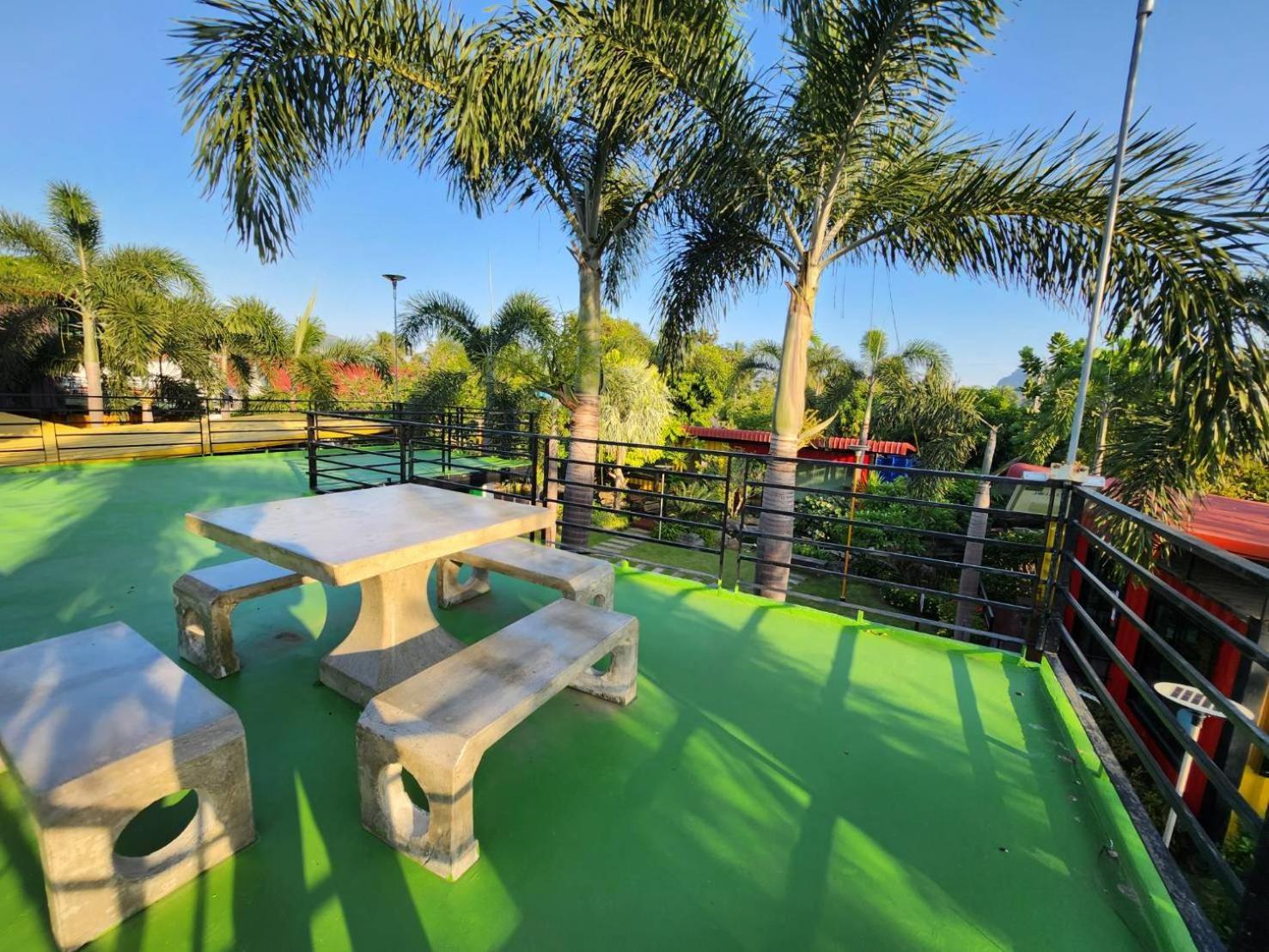 Beach Box At Pran Sam Roi Yot Exterior photo
