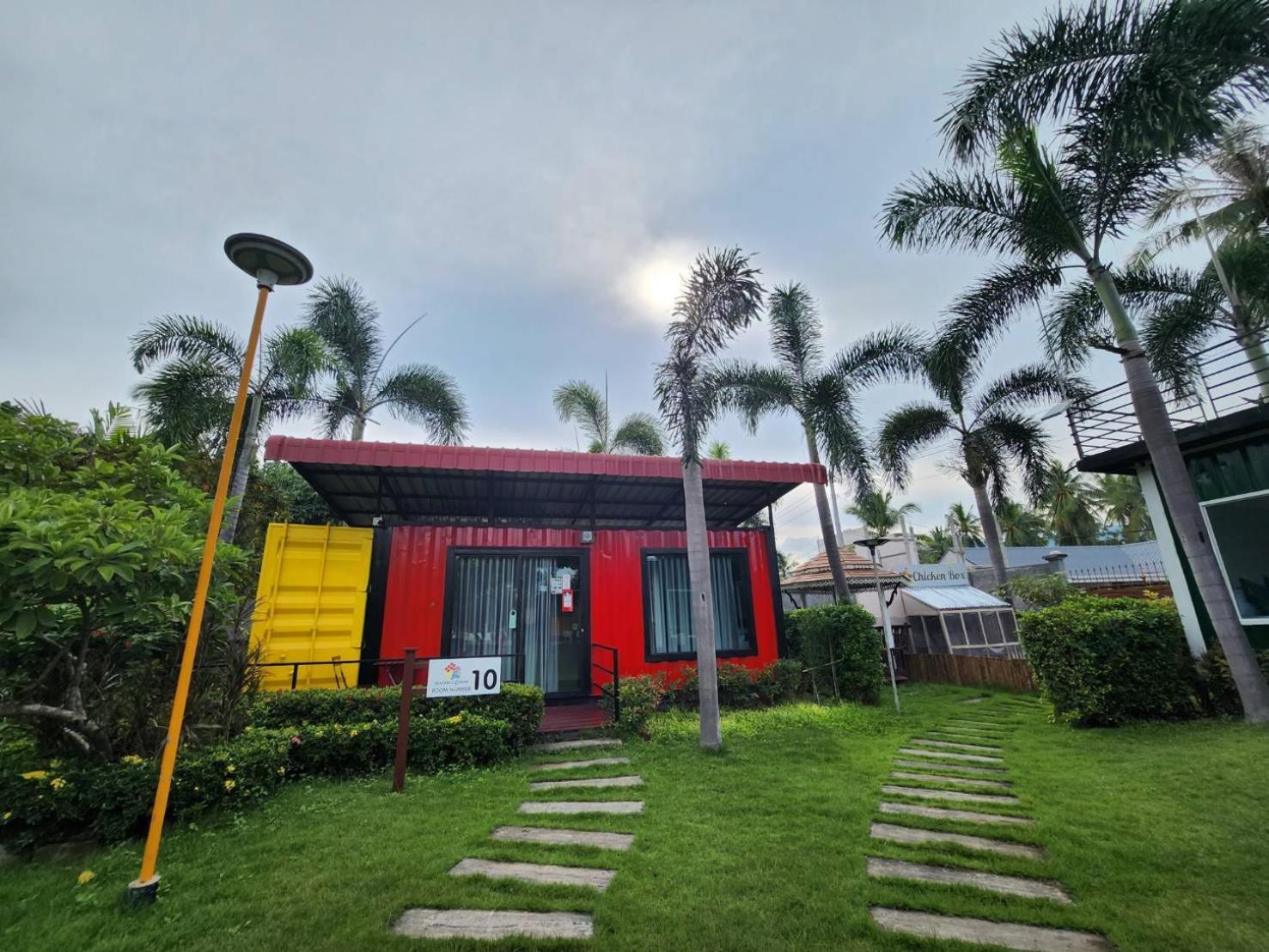 Beach Box At Pran Sam Roi Yot Exterior photo